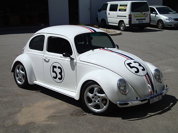 herbiegraphicsdecalkit2 This particular Love Bug is used in racing 