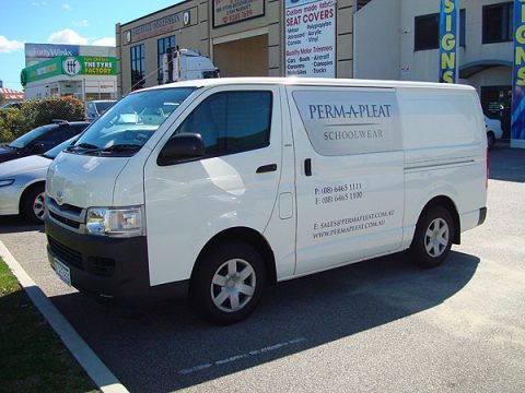 toyota-hiace-signage