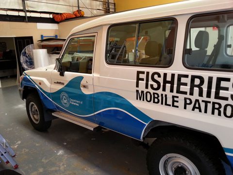 Toyota-Landcruiser-signwriting-perth