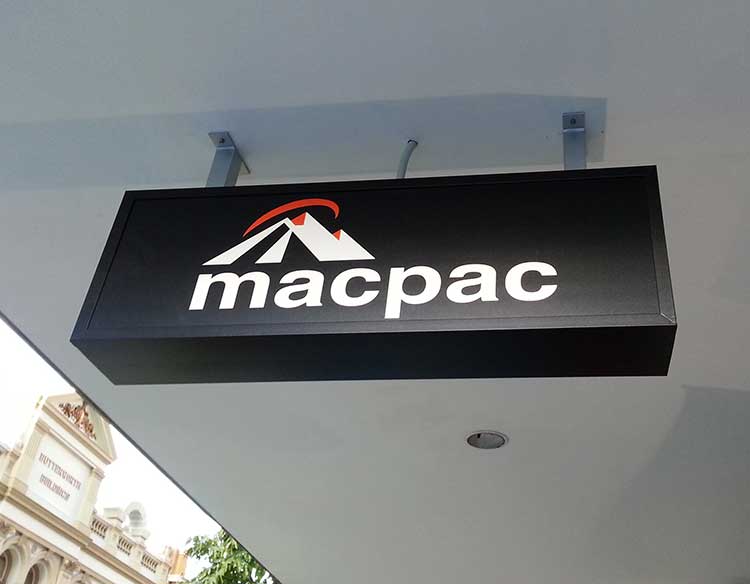 how-best-to-use-lightbox-signs-perth-graphics-centre